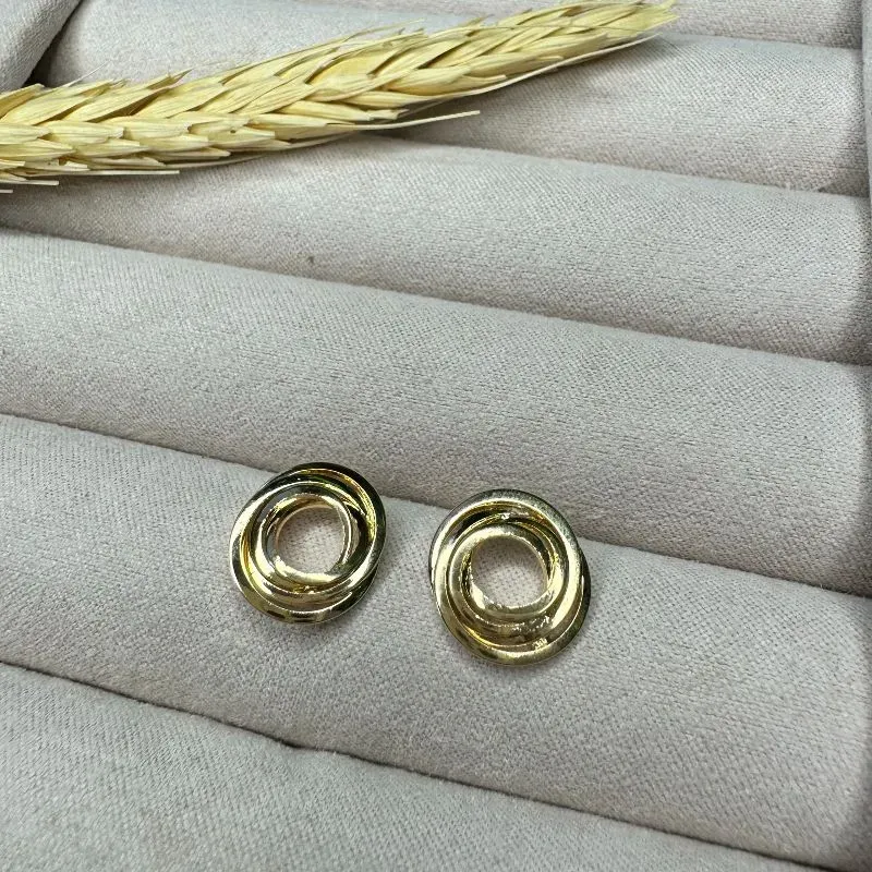 Brinco Espiral - Banhado a Ouro 18K