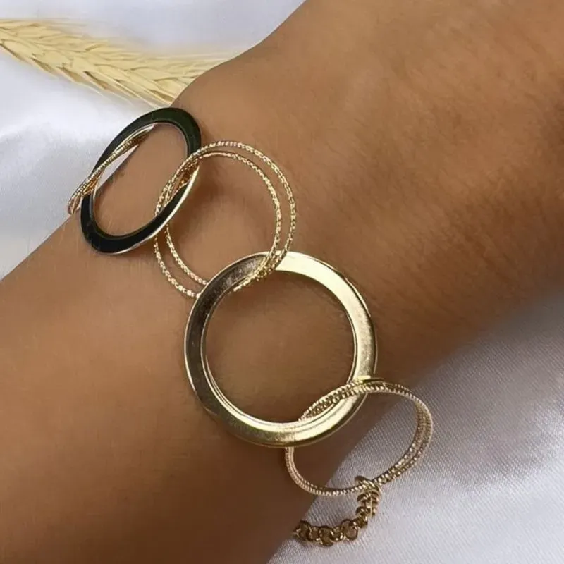 Pulseira com Círculos - Banhado a Ouro 18K