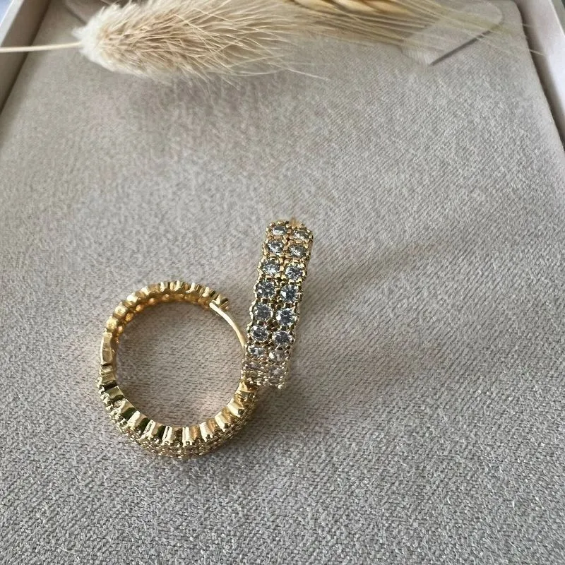 Brinco Argola Dupla Fileira de Zircônias - Banhado a Ouro 18K