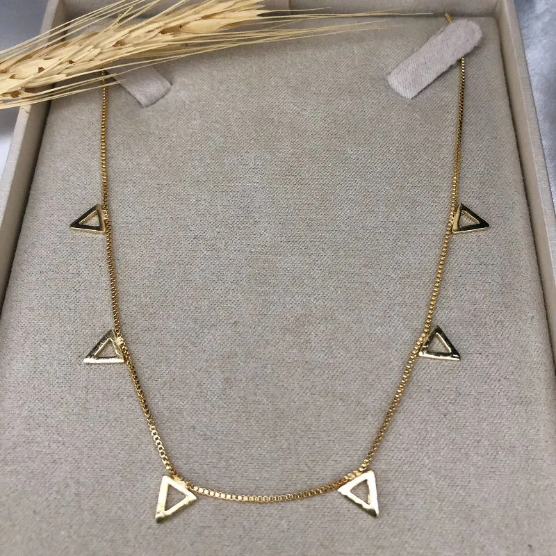 Choker com Triângulos - Banhado a Ouro 18K