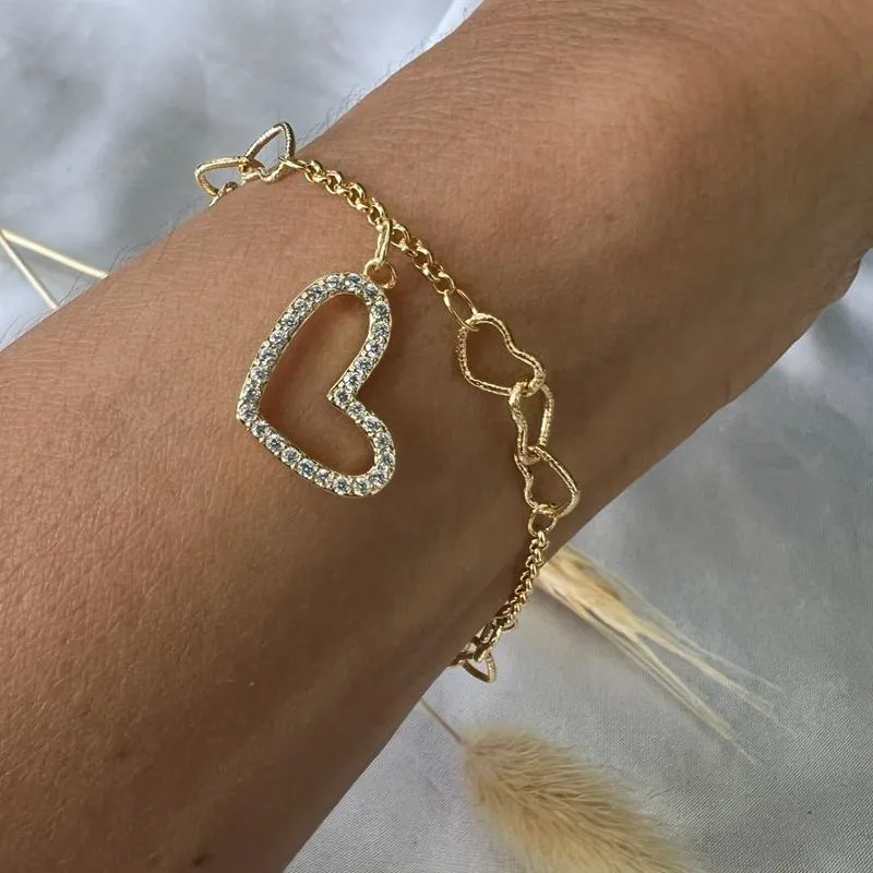 Pulseira Elo com corações e Coração Cravejado Zircônias - Banhado a Ouro 18K