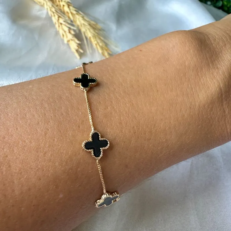 Pulseira Trevo Inspiração Joia Preto - Banhado a Ouro 18K