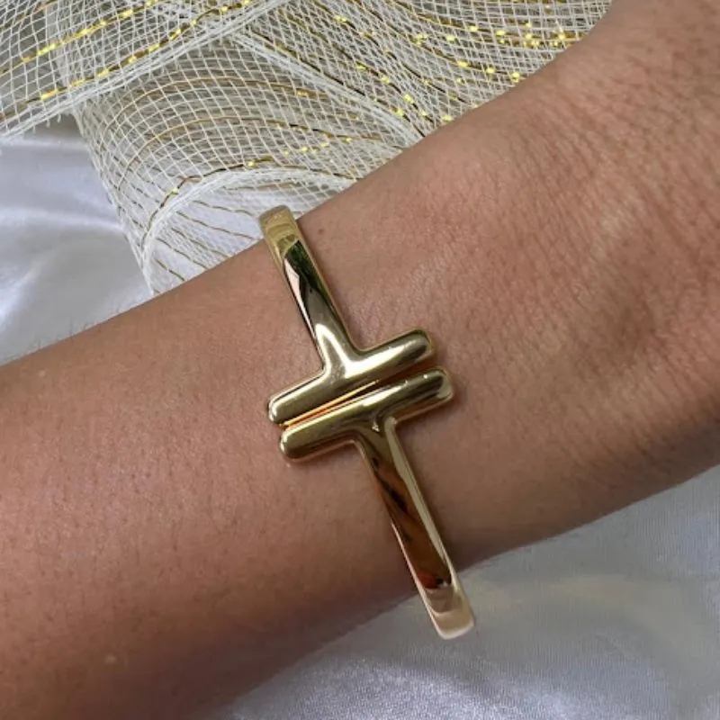 Bracelete T Inspiração Joia - Banhado a Ouro 18K